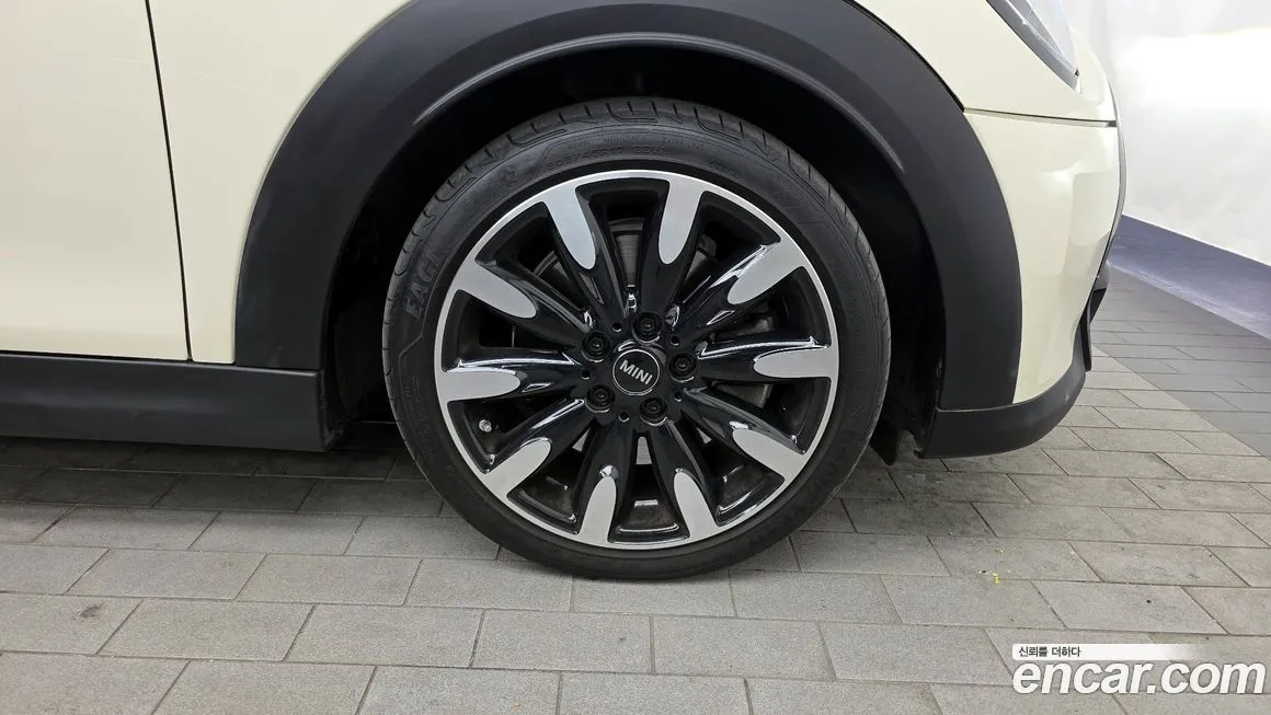 Mini Cooper 2022 из KR, фото 9