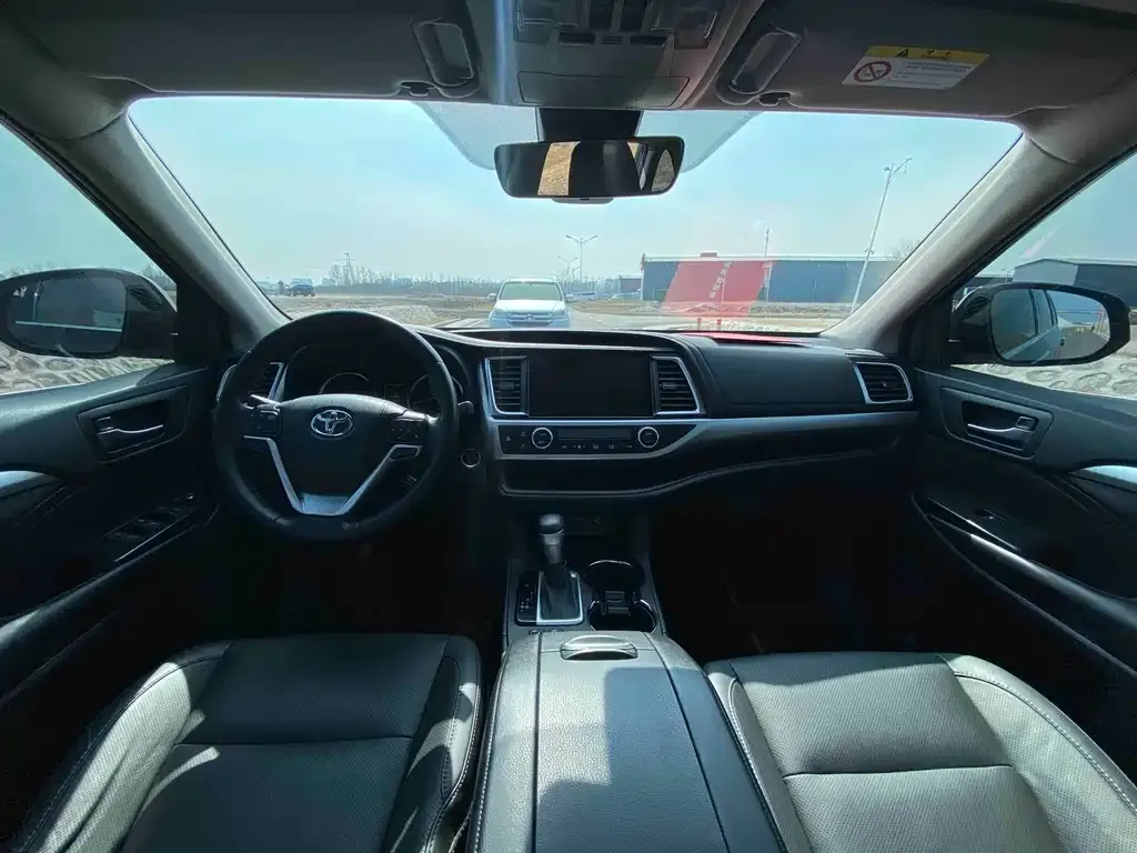 Toyota Highlander 2021 из CN, фото 4