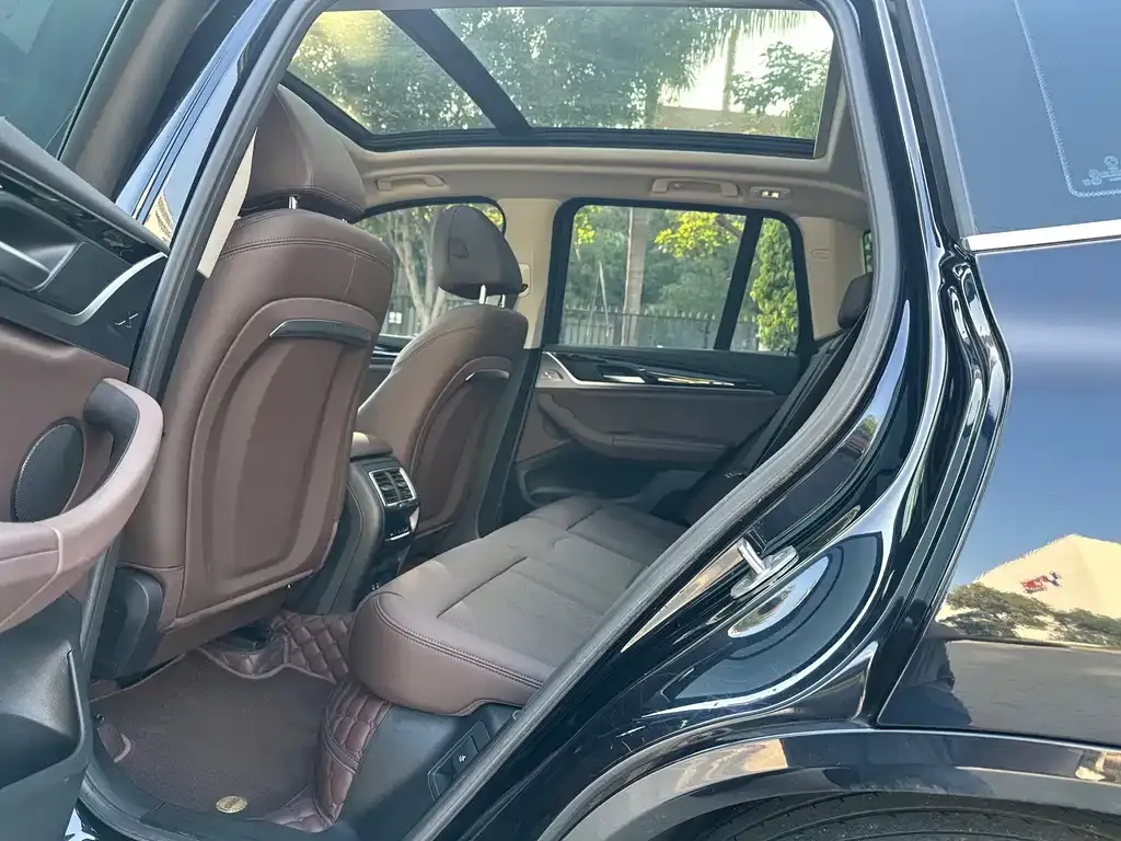 BMW X3 2021 из CN, фото 3