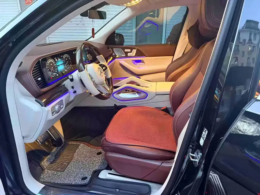 Mercedes-Benz GLS 2023 из CN, фото 4