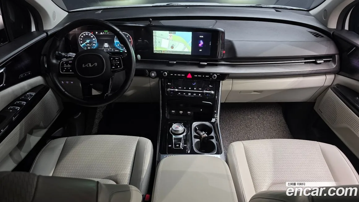 Kia Carnival — фото 3