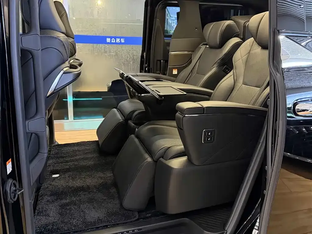 Toyota Alphard 2026 из CN, фото 3