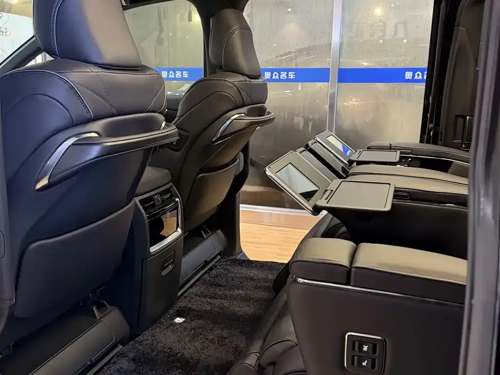 Toyota Alphard 2026 из CN, фото 2