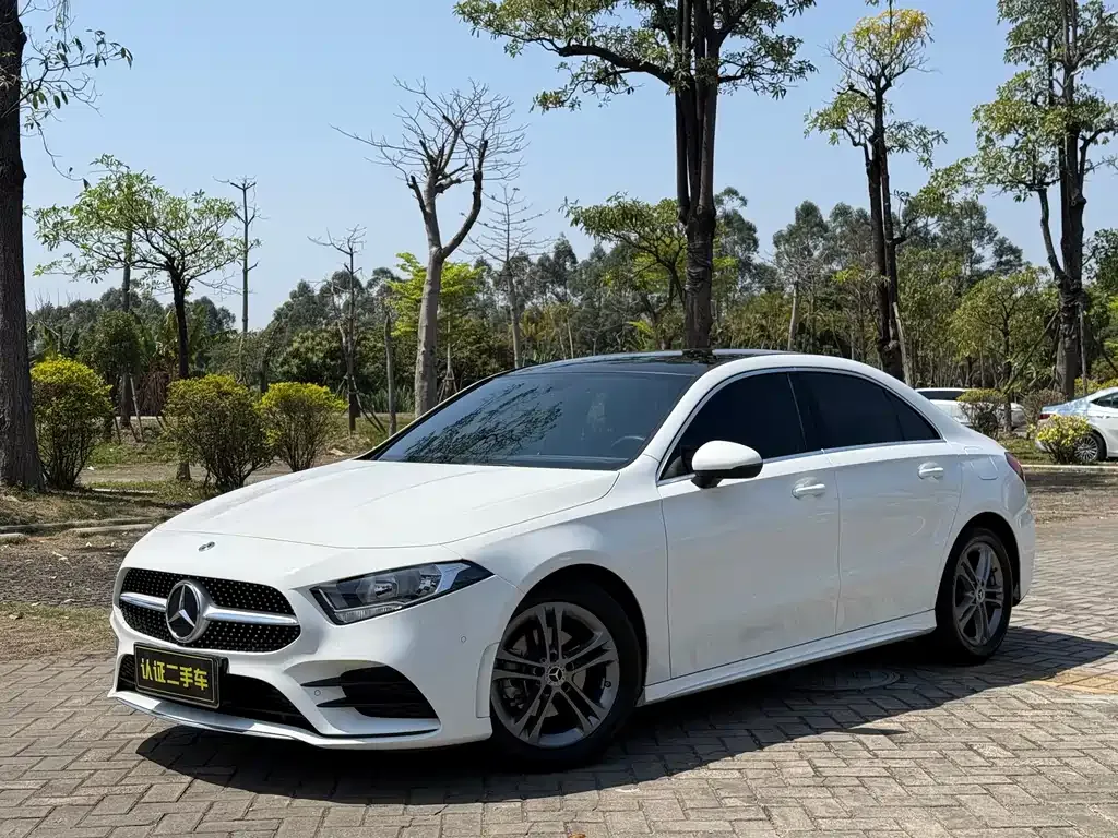 Mercedes-Benz A-Class — фото 1