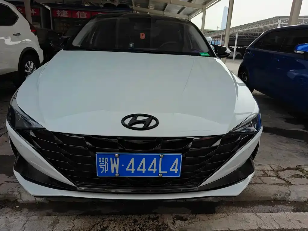 Hyundai Elantra 2021 из CN, фото 1