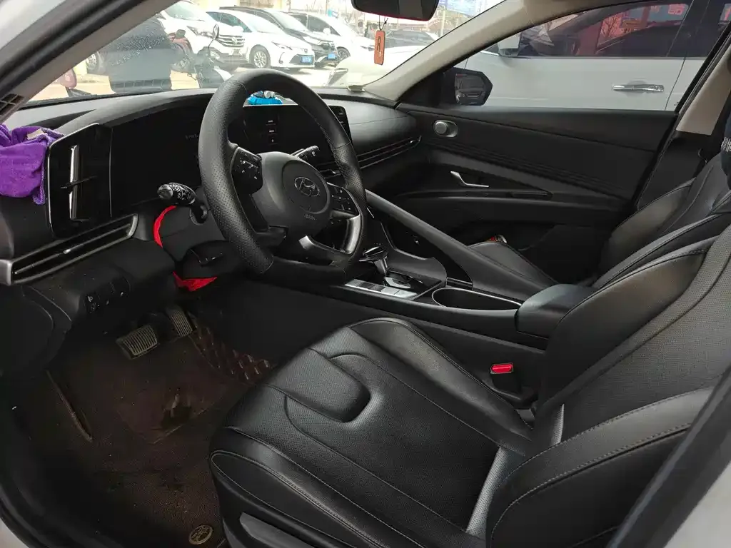 Hyundai Elantra 2021 из CN, фото 7
