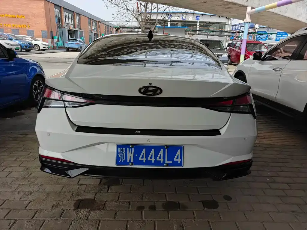Hyundai Elantra 2021 из CN, фото 10