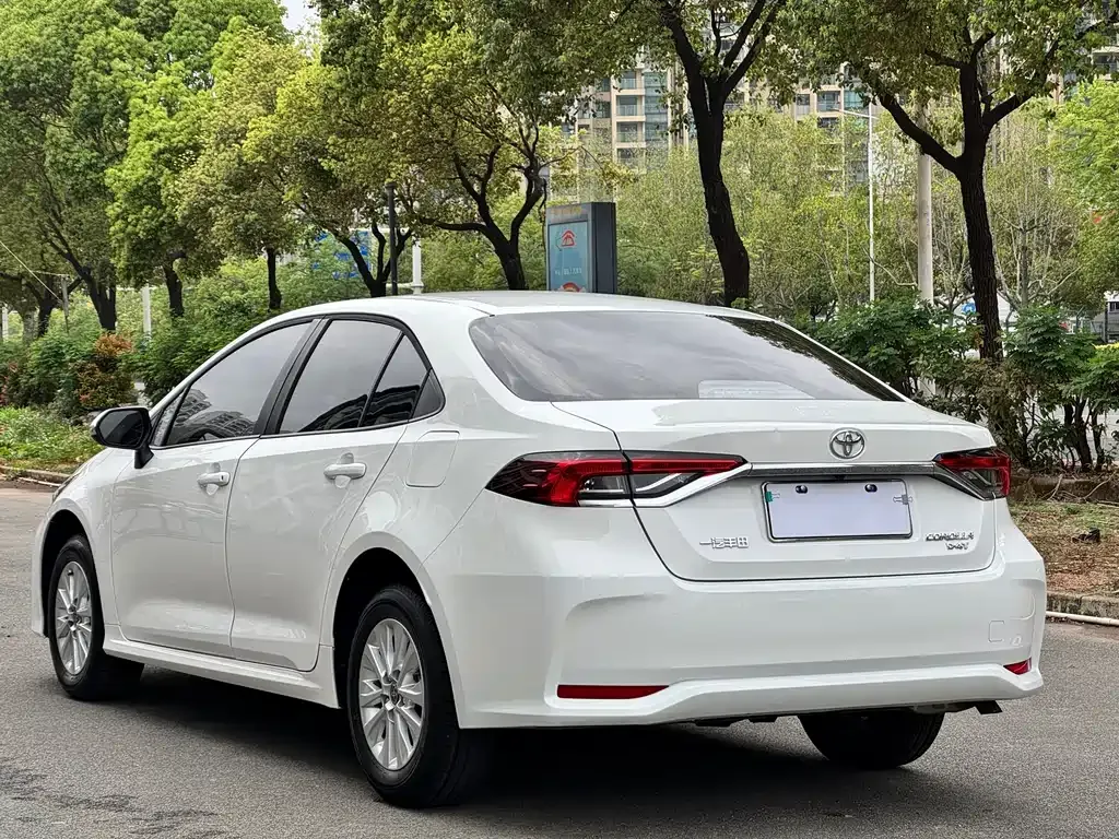 Toyota Corolla 2024 из CN, фото 9