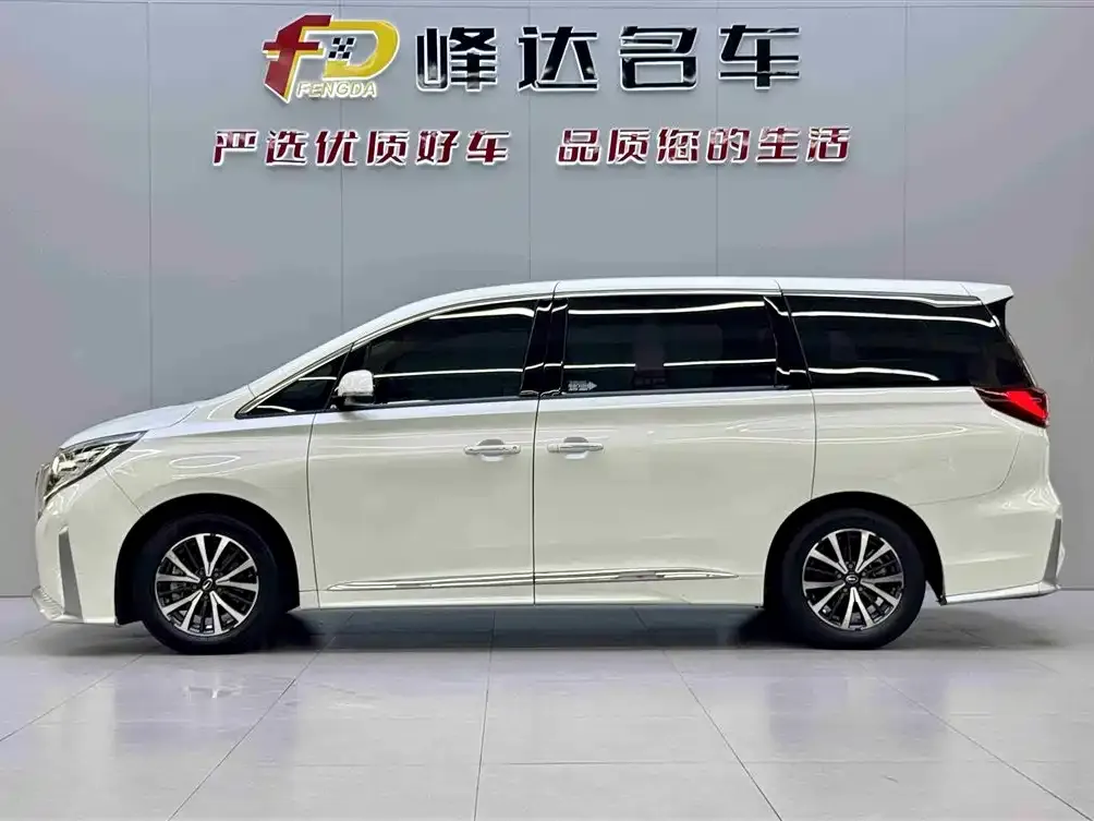 GAC Motor Trumpchi M8 — фото 2