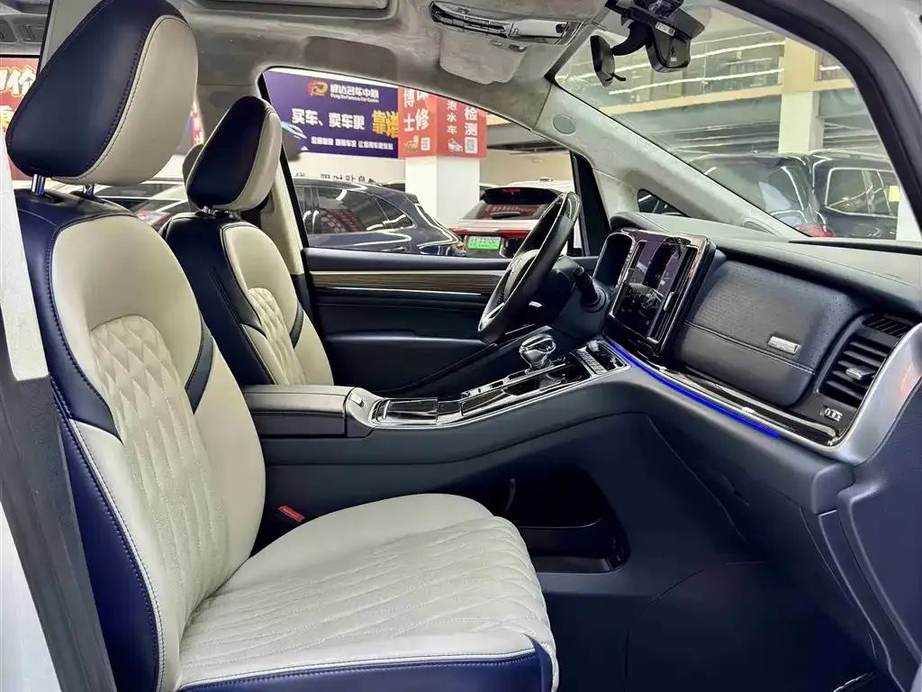 GAC Motor Trumpchi M8 — фото 6