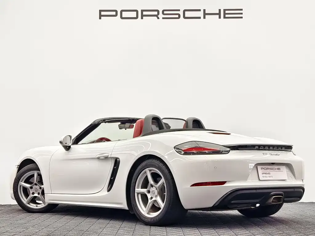 Porsche 718 — фото 6