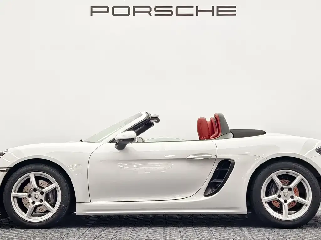 Porsche 718 — фото 4