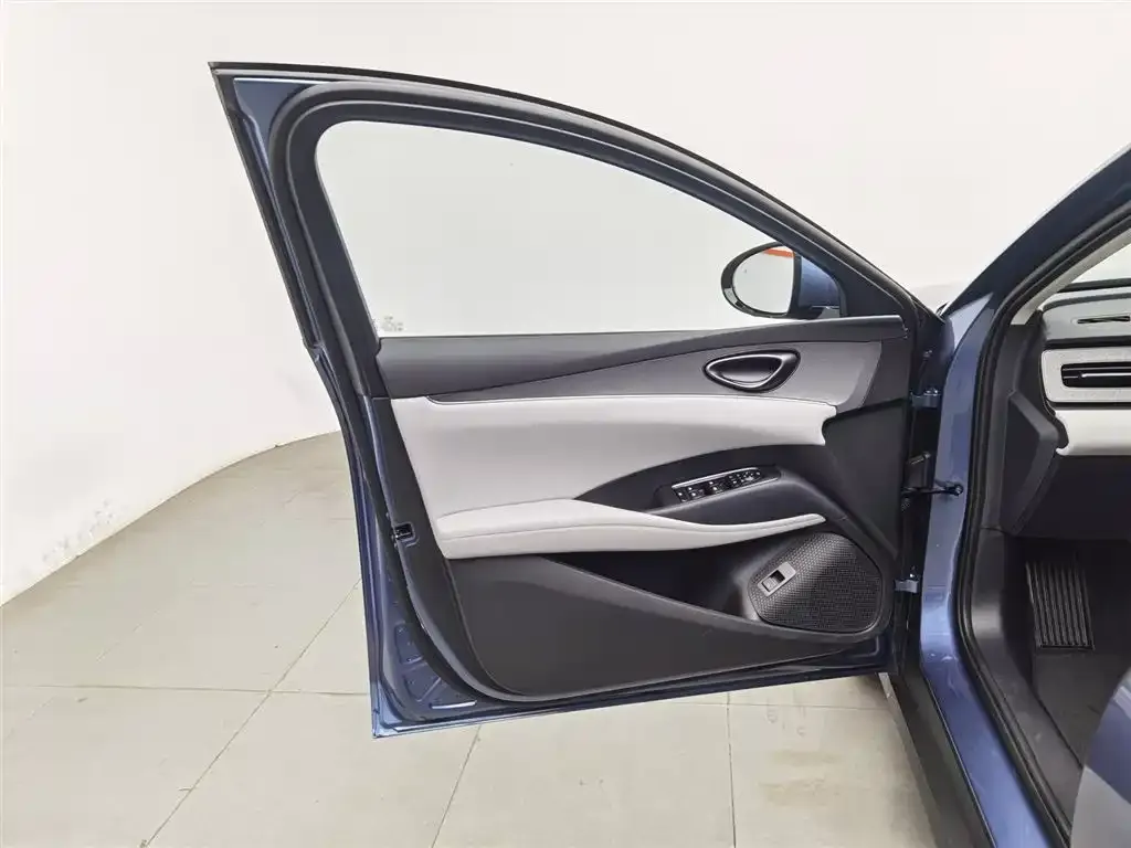 BYD Seal 06 DM-i Touring Edition — фото 4