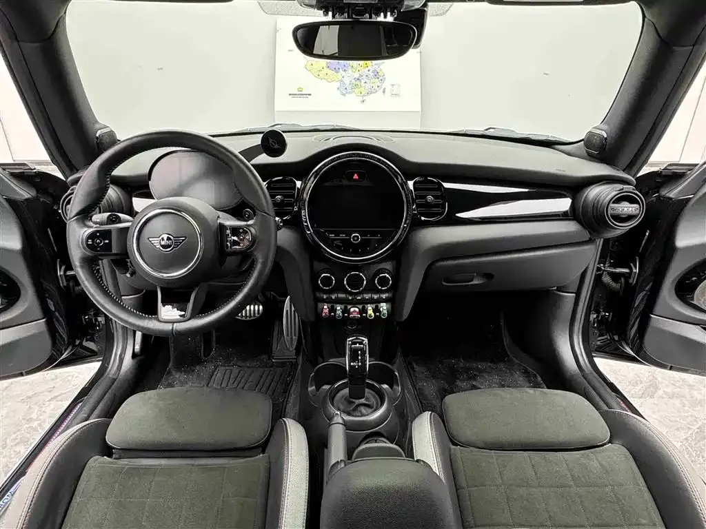MINI Cooper (3-door) 2022 из CN, фото 10