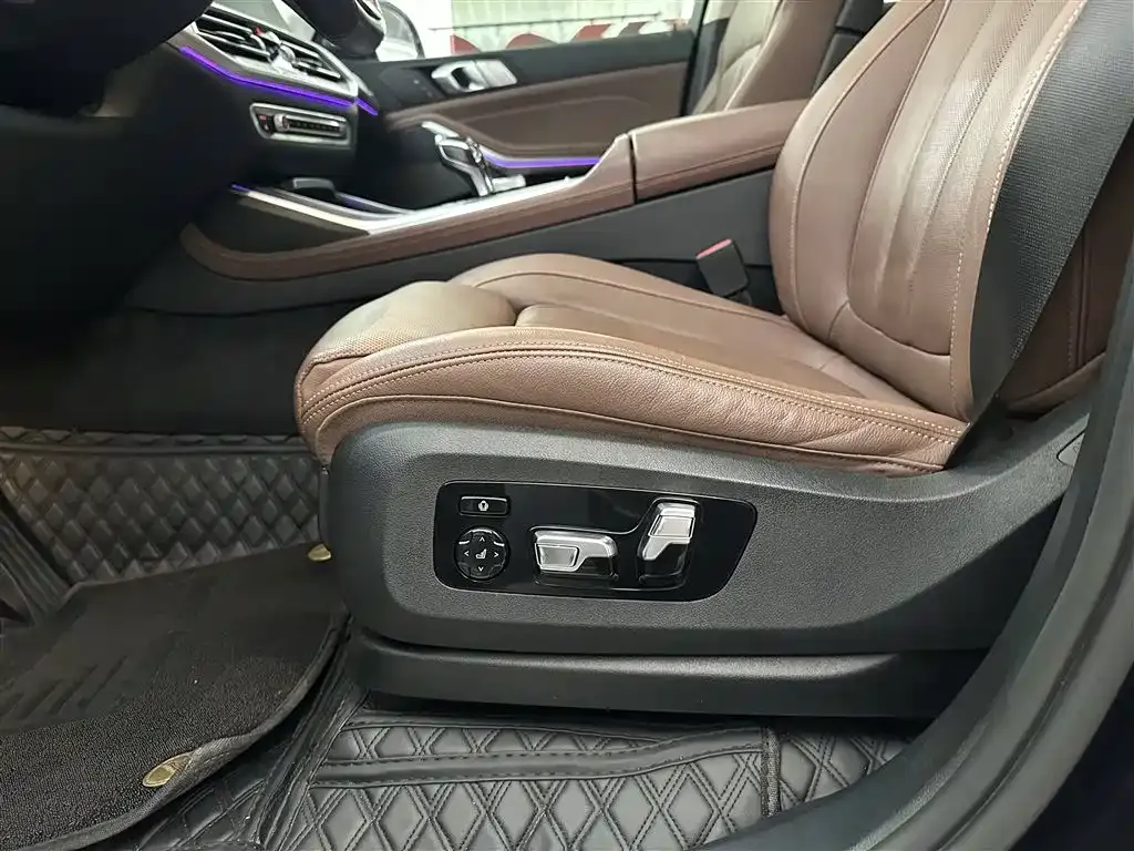 BMW X7 2022 из CN, фото 8