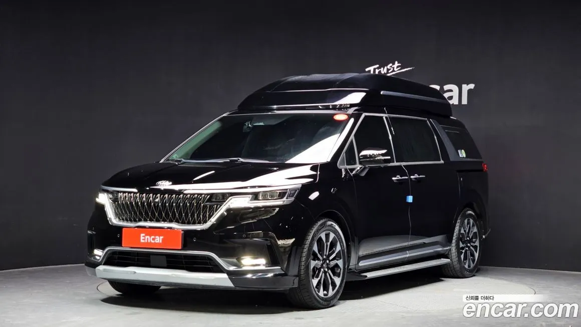 Kia Carnival — фото 1