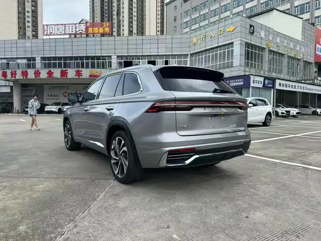 Geely Xingyue L — фото 9