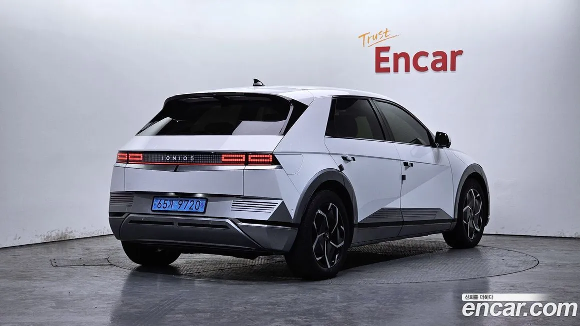 Hyundai Ioniq5 — фото 10