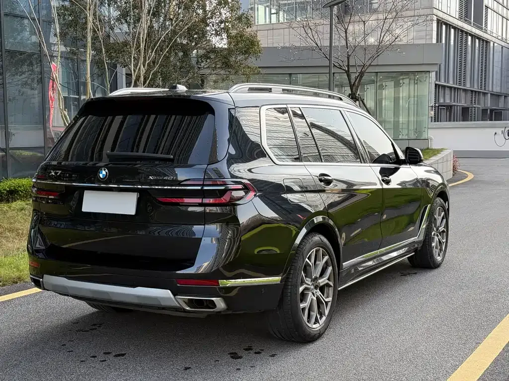 BMW X7 2024 из CN, фото 3