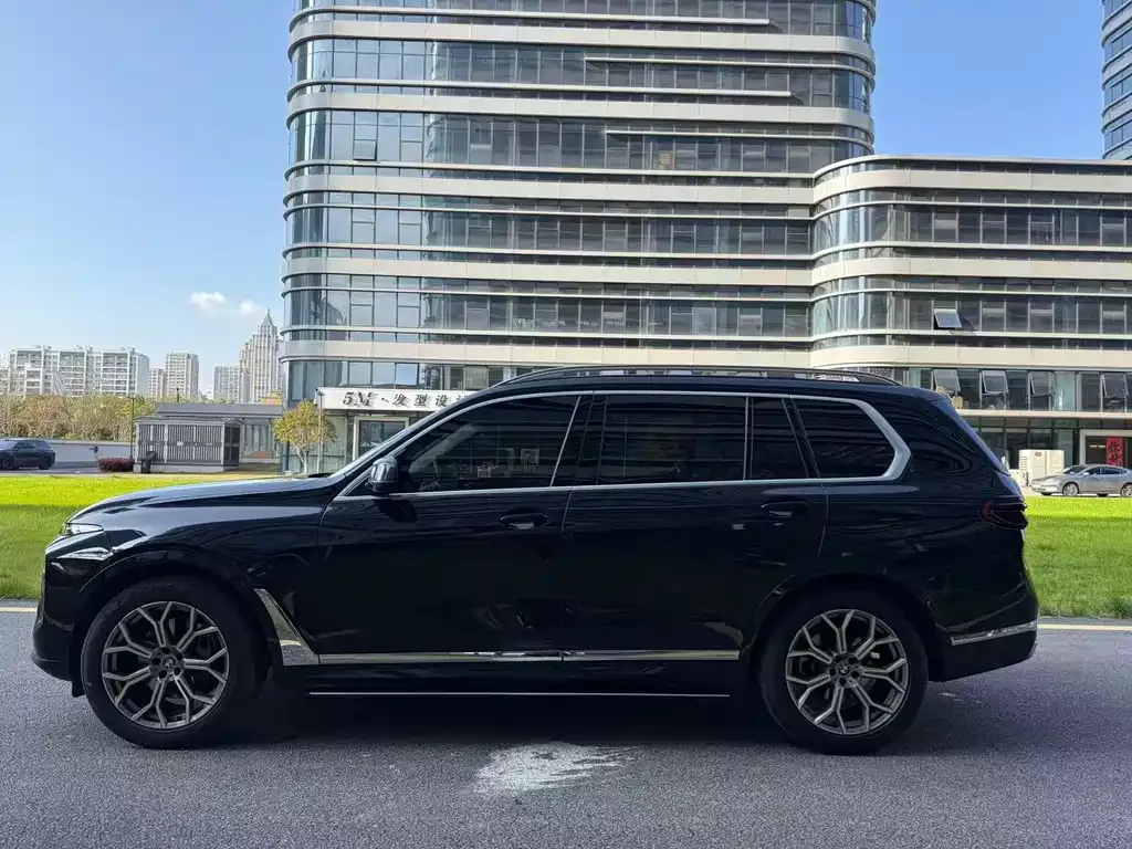 BMW X7 2024 из CN, фото 9