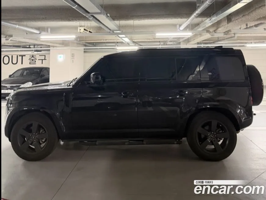 Land Rover Defender 2024 из KR, фото 4