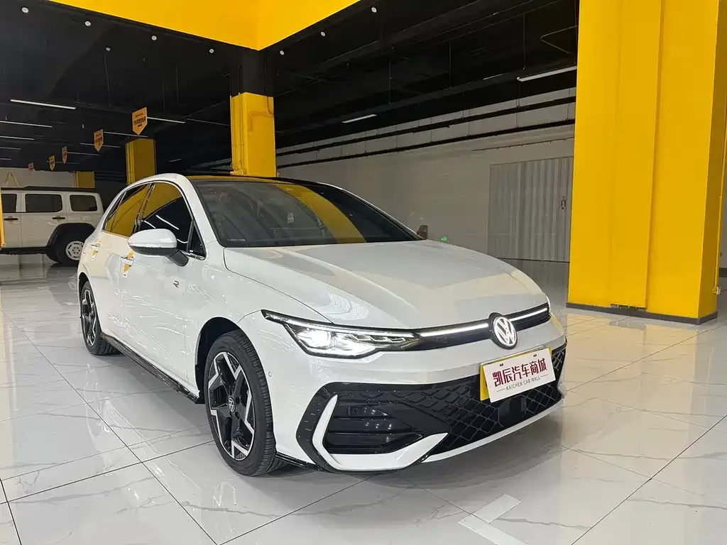 Volkswagen Golf 2025 из CN, фото 8