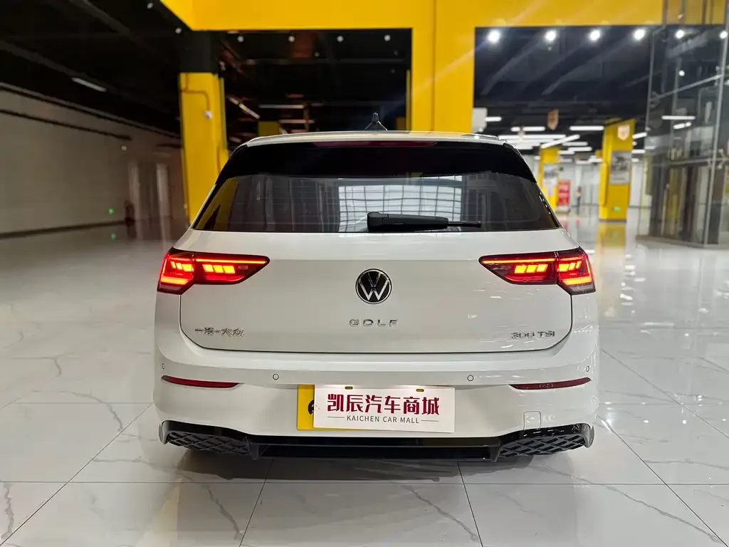 Volkswagen Golf 2025 из CN, фото 6
