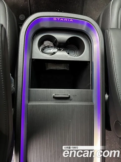 Hyundai Staria — фото 2