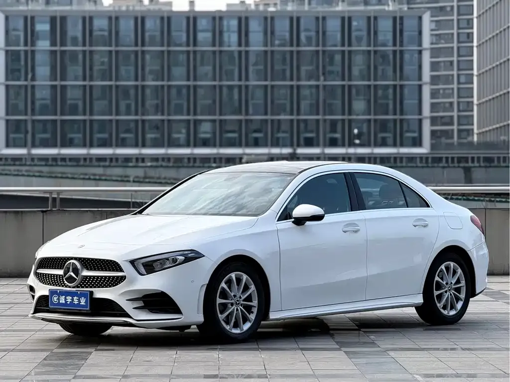 Mercedes-Benz A-Class — фото 1