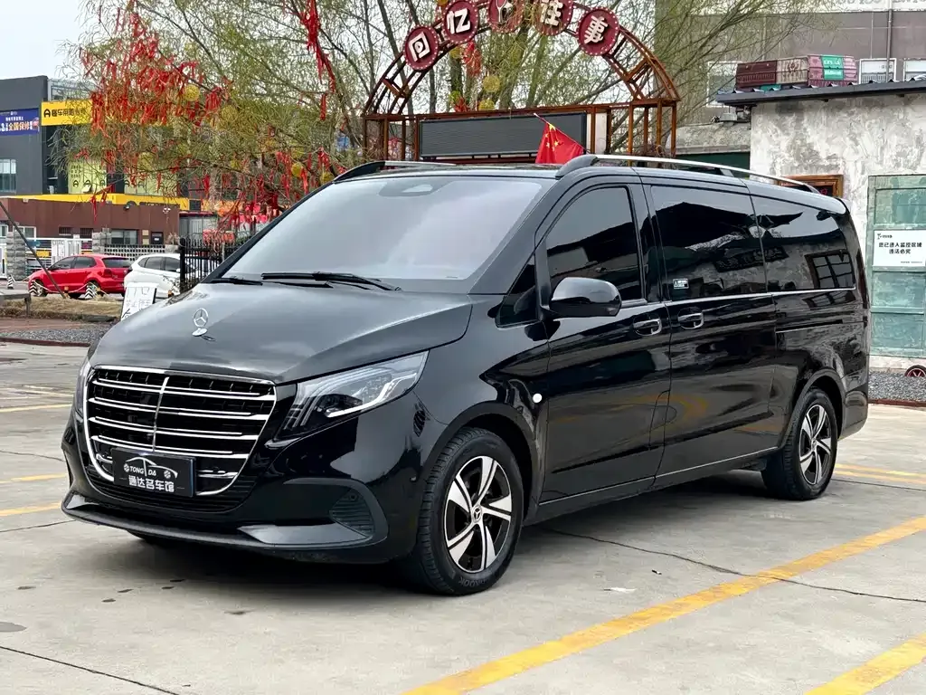 Mercedes-Benz Vito — фото 1