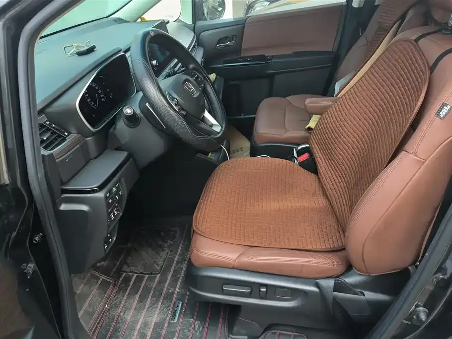 Honda Odyssey — фото 10