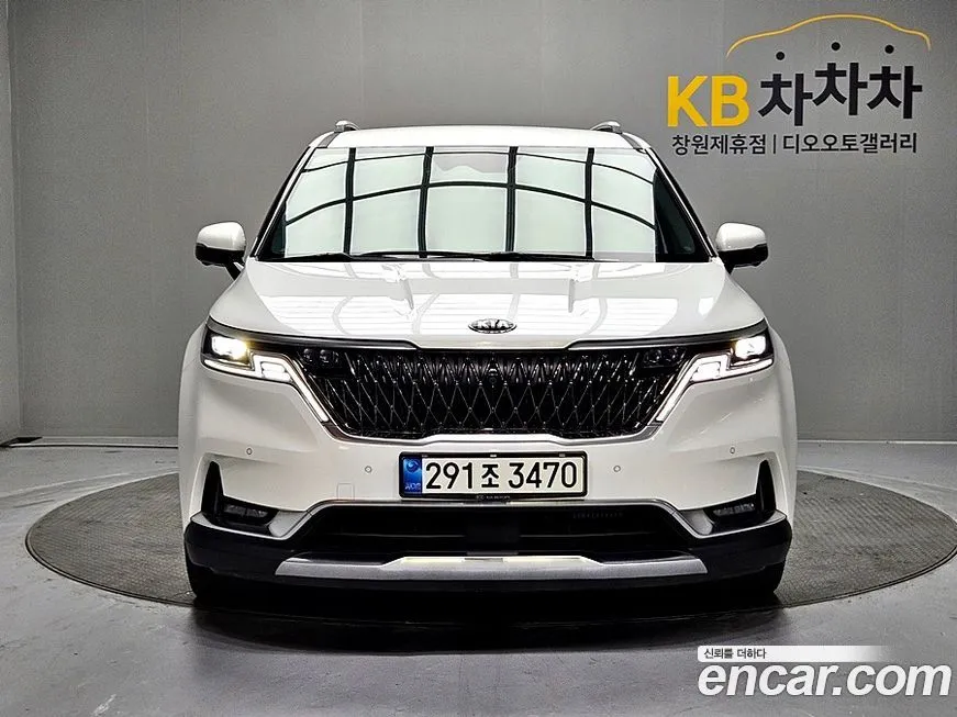 Kia Carnival — фото 1