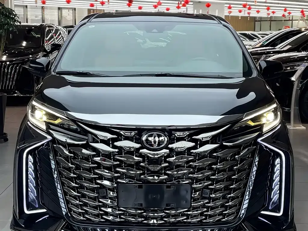 Toyota Granvia 2026 из CN, фото 8