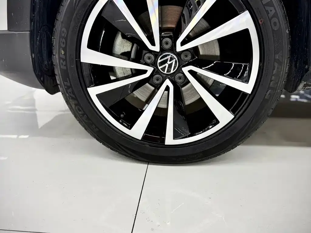 Volkswagen Tharu 2022 из CN, фото 10