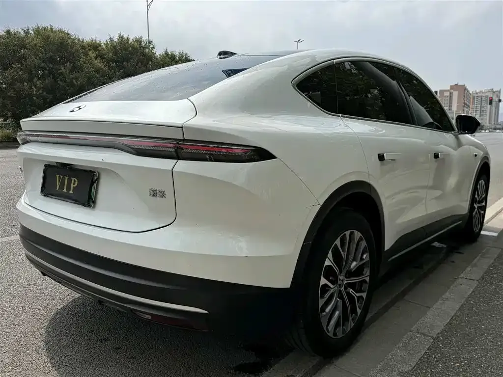NIO EC6 — фото 5
