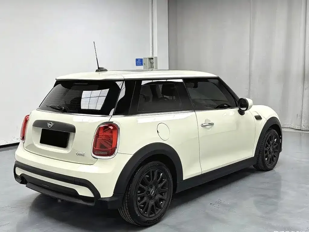 MINI Cooper (3-door) 2021 из CN, фото 9