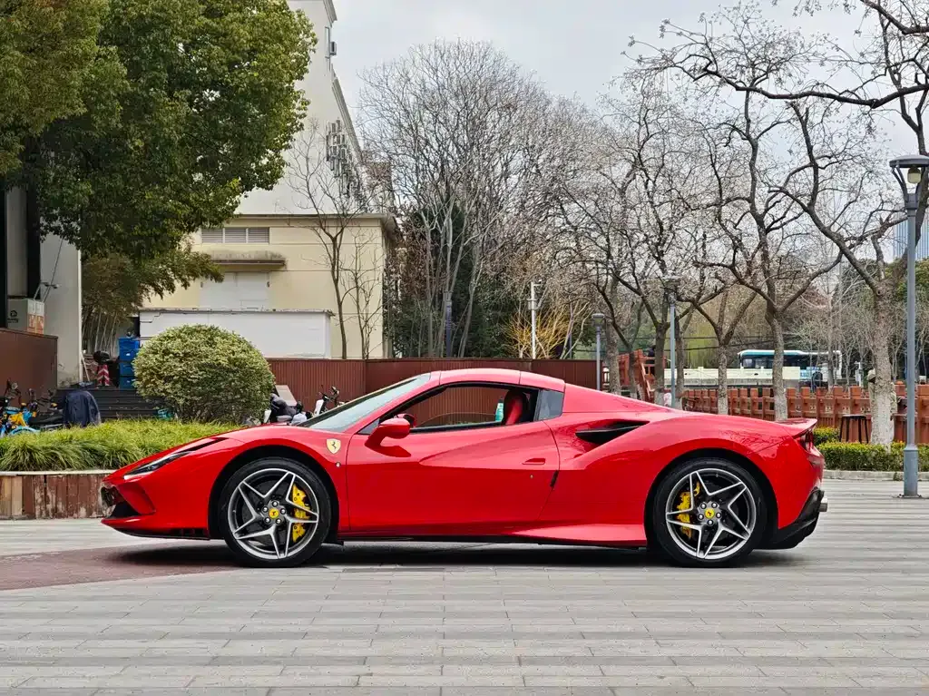 Ferrari F8 2022 из CN, фото 7