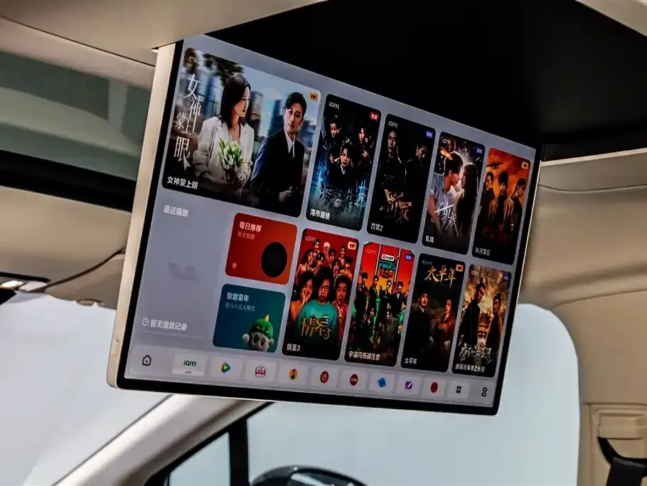Li Auto i8 — фото 10