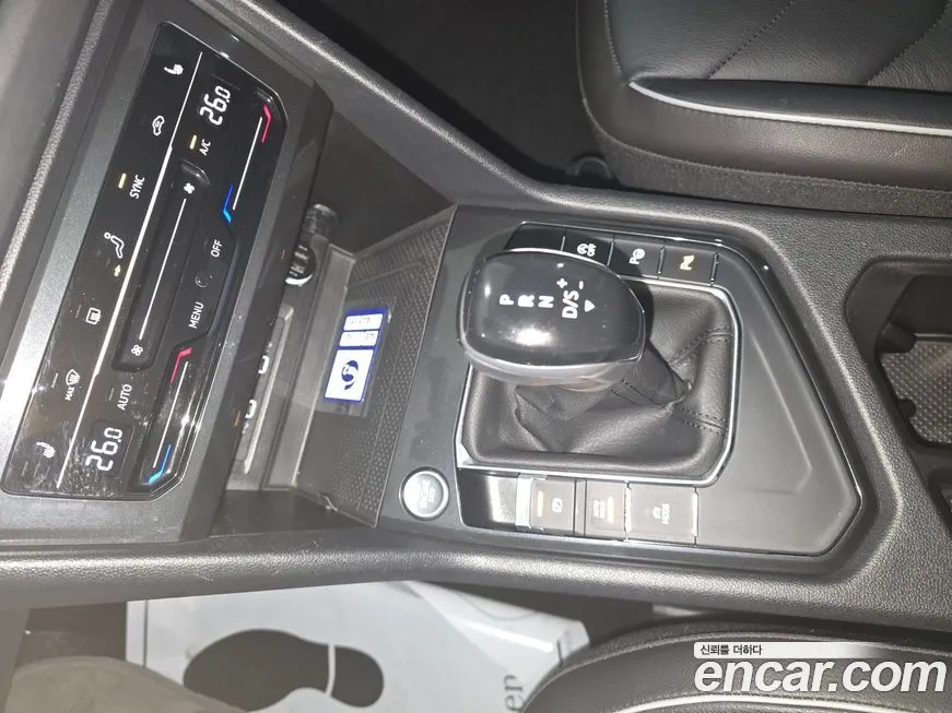 Volkswagen Tiguan — фото 4