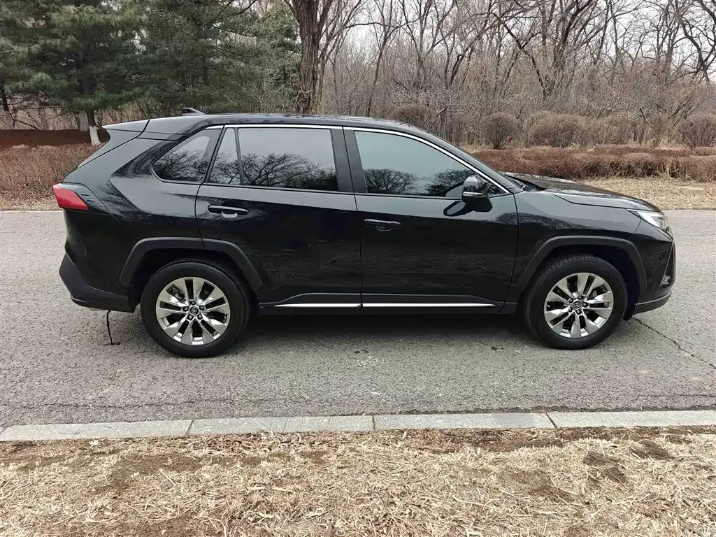 Toyota Wildlander 2022 из CN, фото 7