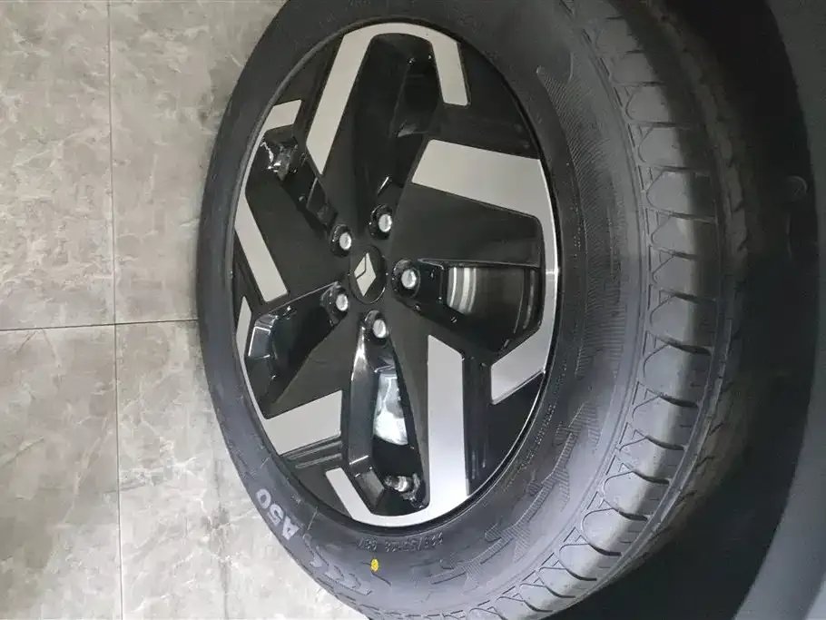 Baojun Yunhai 2025 из CN, фото 9