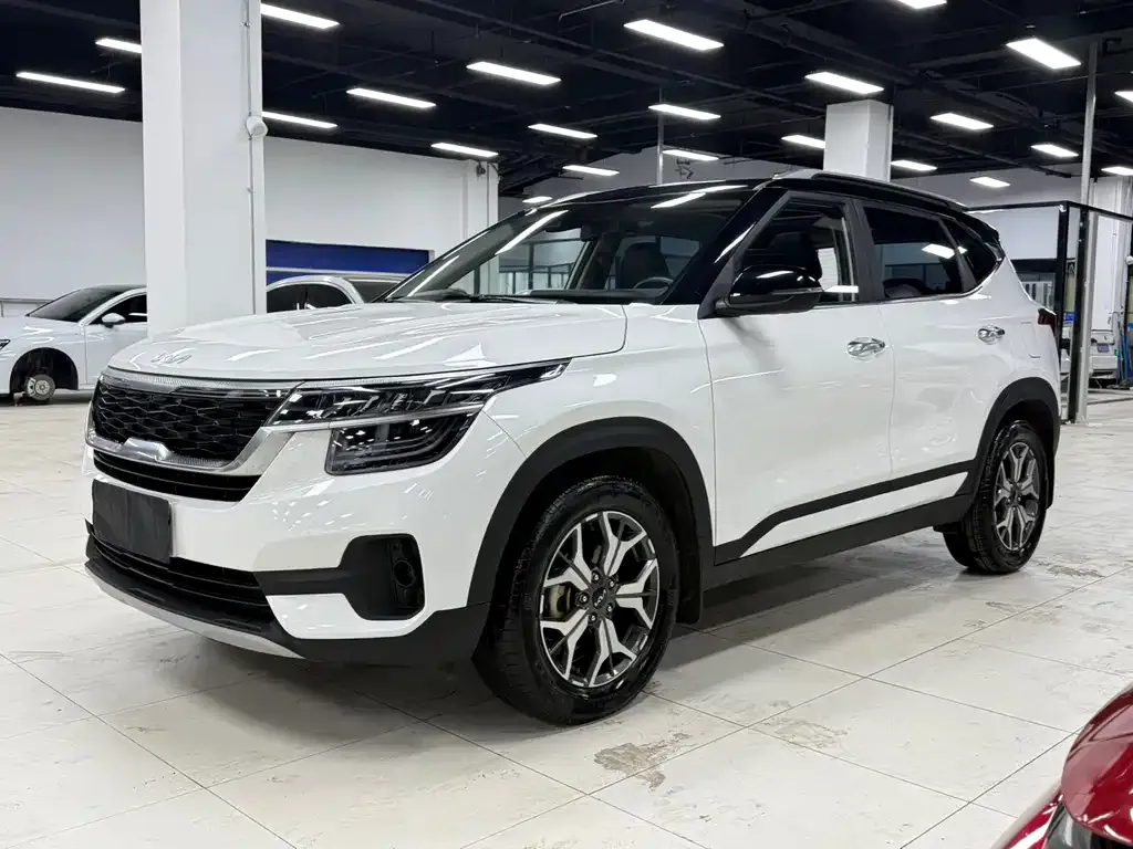 Kia KX3 2022 из CN, фото 1