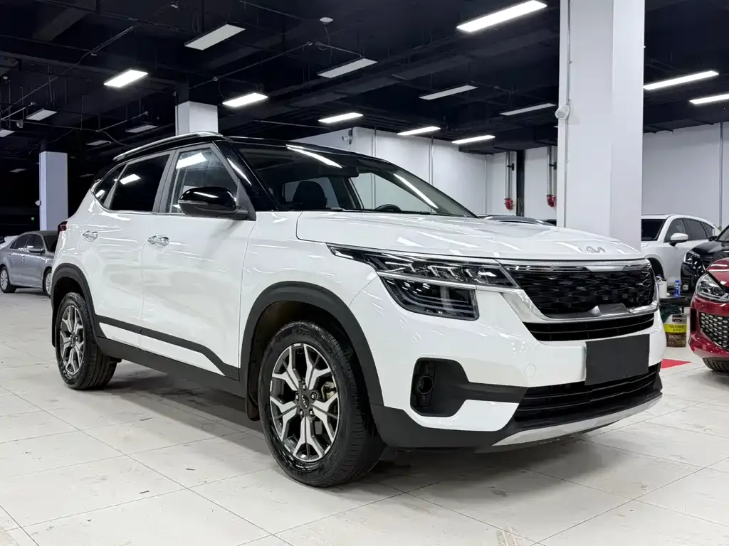Kia KX3 2022 из CN, фото 7