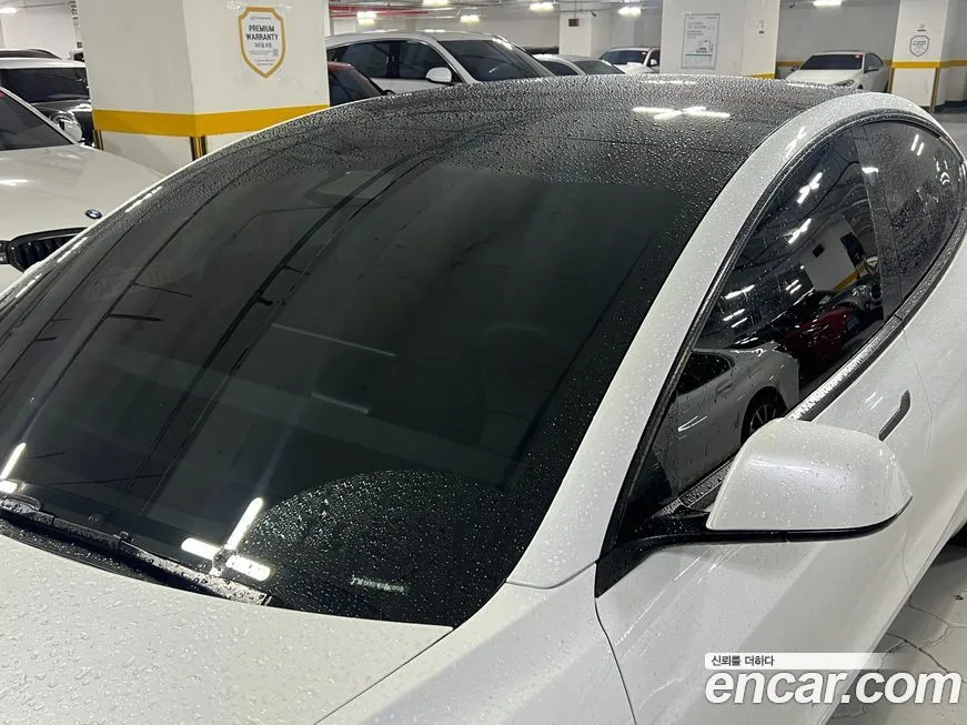 Tesla Model 3 — фото 10