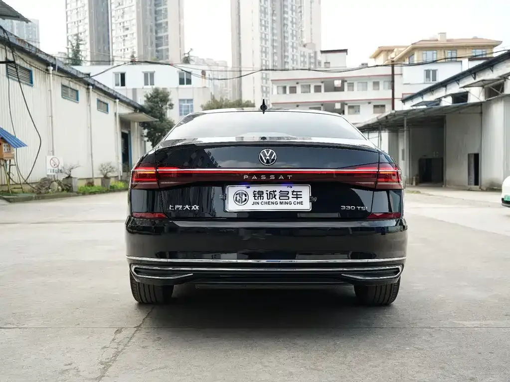 Volkswagen Passat 2023 из CN, фото 6