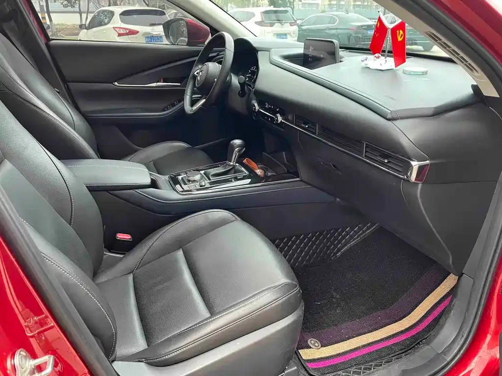 Mazda CX-30 2023 из CN, фото 6