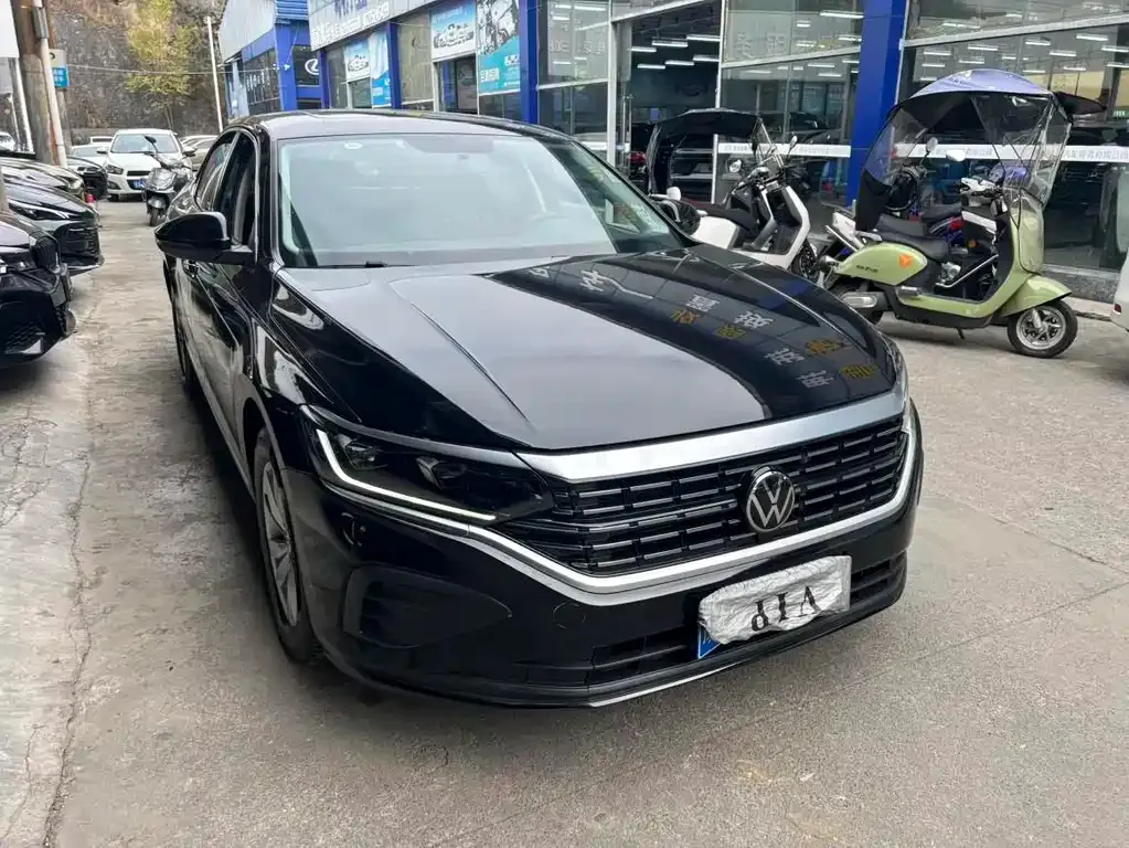 Volkswagen Passat — фото 7