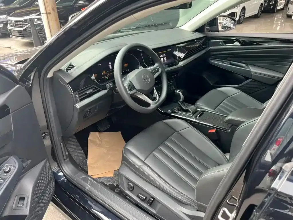 Volkswagen Passat — фото 8