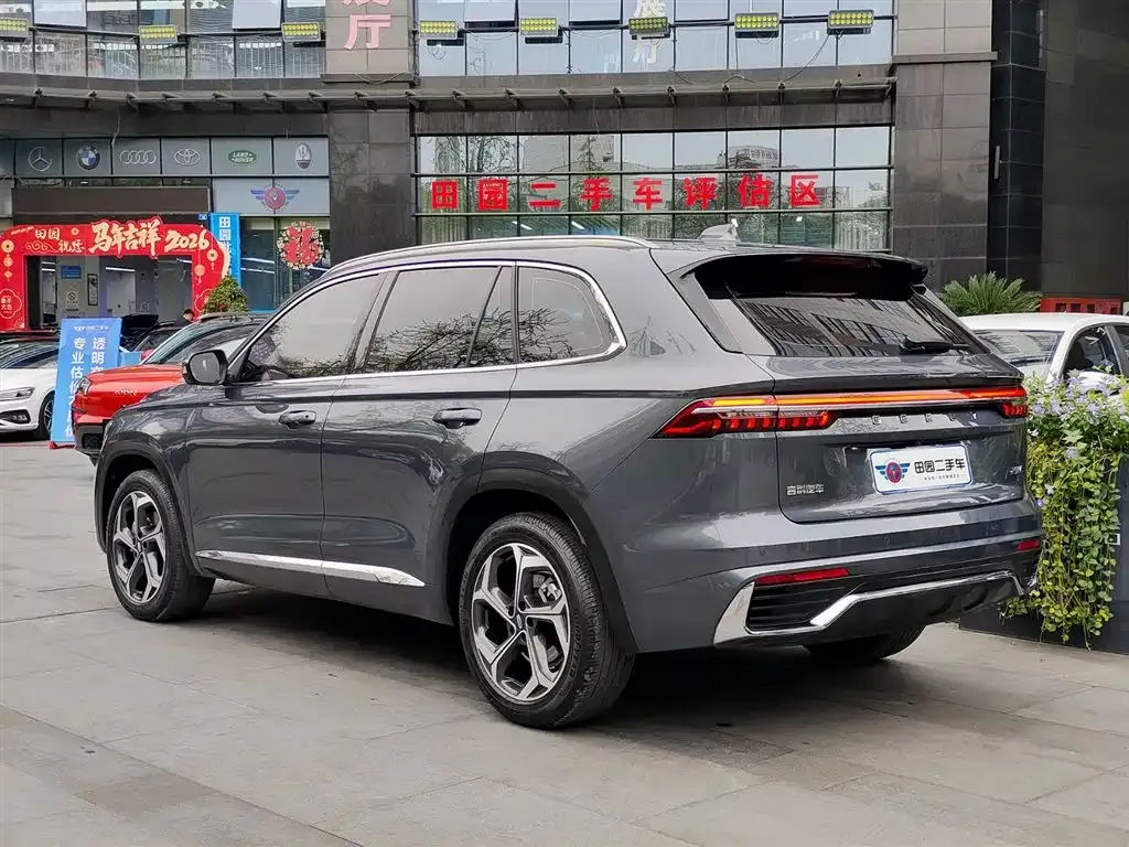 Geely Xingyue L — фото 9