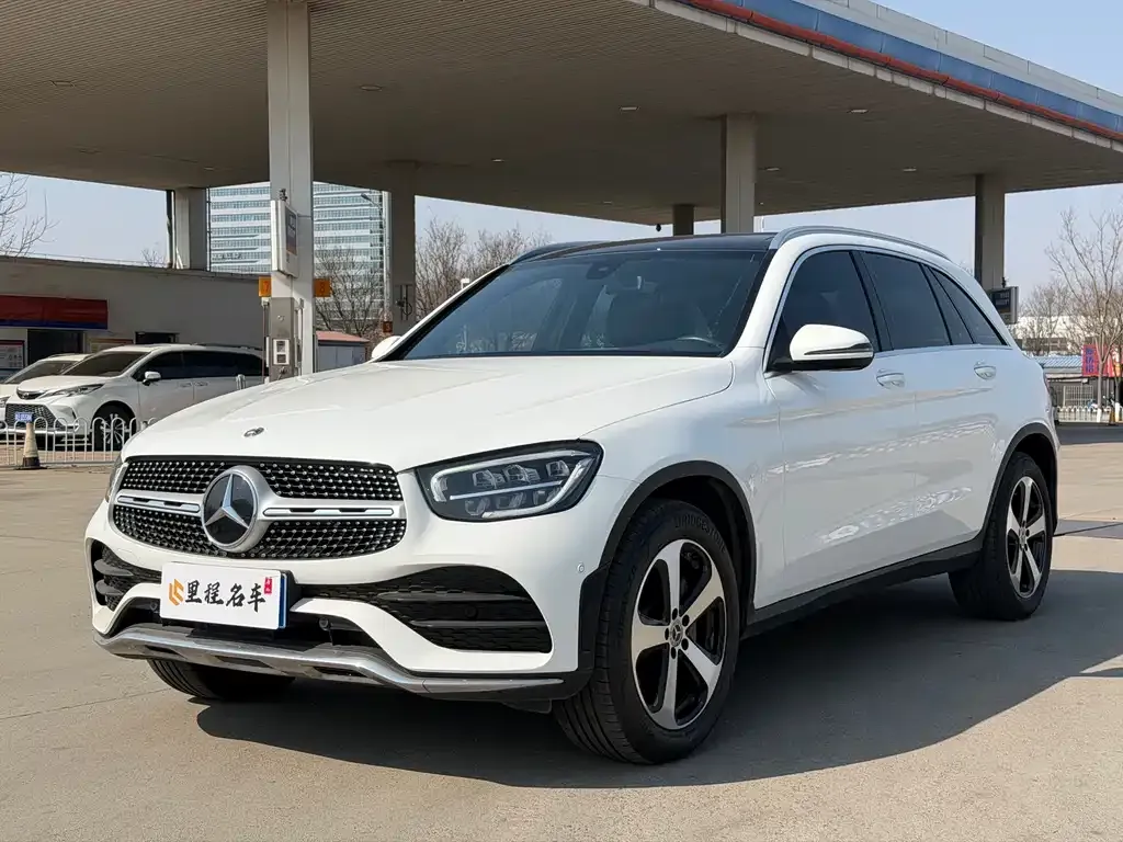 Mercedes-Benz GLC — фото 1